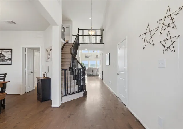 5th image of 14146 Little River Dr, Baytown, TX 77523 | MLS# 68840186