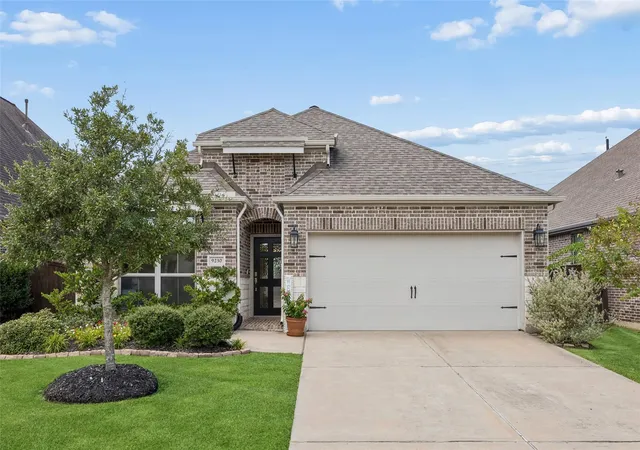Photo 2 of Single family home for sale at 9230 Eckert Rd, Iowa Colony, TX 77583 | MLS# 23901306 | Listing updated on 2026-09-04