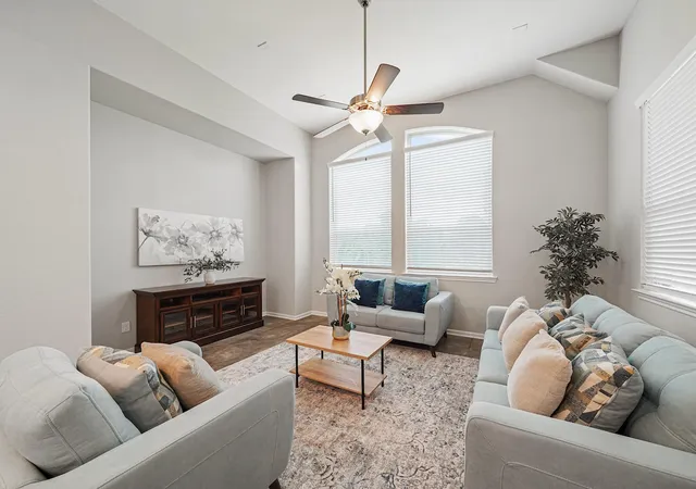 Photo 4 of Townhouse for sale at 18438 Jasmine Garden Pl, Humble, TX 77346 | MLS# 97593210 | Listing updated on 2026-09-22