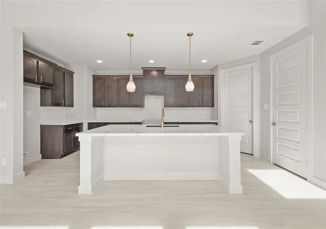 Photo 4 of Single family home for sale at 103 Twilight Meadow Way, Richmond, TX 77406 | MLS# 36136010 | Listing updated on 2026-09-19