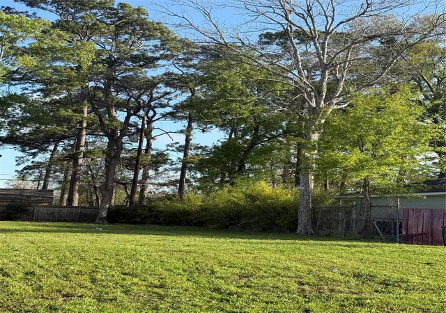 Photo 1 of Land for sale at 6211 Guadalupe St, Houston, TX 77016 | MLS# 9993013 | Listing updated on 2026-09-01
