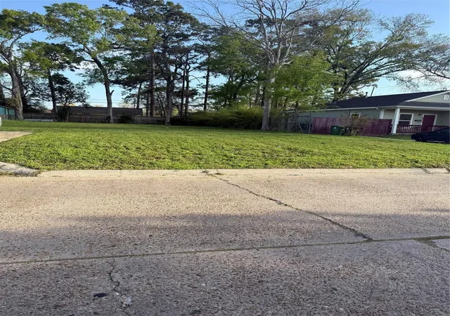 Photo 4 of Land for sale at 6211 Guadalupe St, Houston, TX 77016 | MLS# 9993013 | Listing updated on 2026-09-01