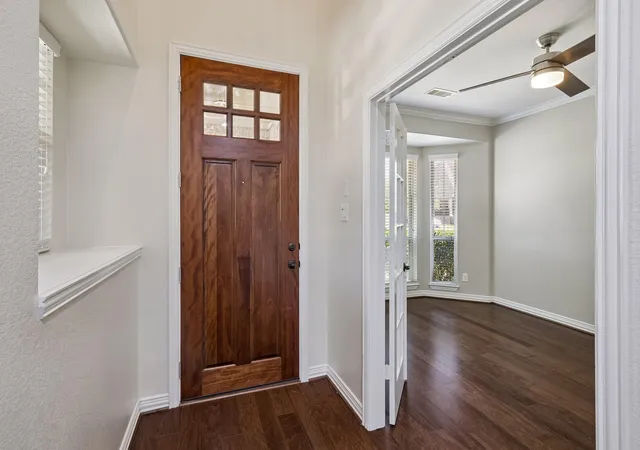 Photo 2 of Sale Pending at 1041 Cedar Forest Dr, Conroe, TX 77384 | MLS# 74404342 | Listing updated on 2026-09-07