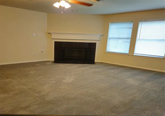Homes for sale in Conroe, TX | 42 Drifting Shadows Cir, Conroe, TX 77385 | MLS# 57716430