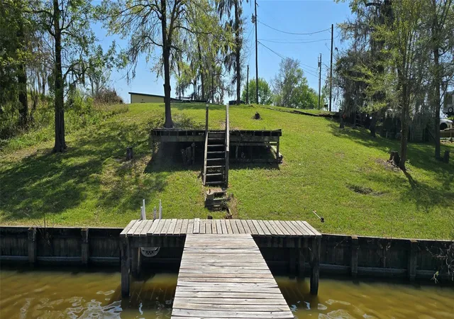 Photo 3 of Land for sale at 1357 Creeklake Dr, Onalaska, TX 77360 | MLS# 13359273 | Listing updated on 2026-04-07