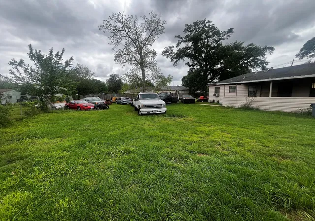 1st image of 8038 Talton St St, Houston, TX 77028 | MLS# 80943699