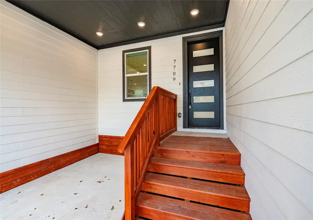 Photo 3 of Single family home for sale at 7709 Ave L, Houston, TX 77012 | MLS# 84207847 | Listing updated on 2026-07-26