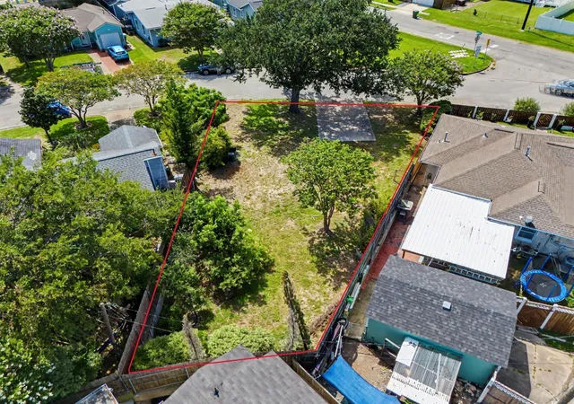 Photo 1 of Land for sale at 1908 Neumann Dr, Galveston, TX 77551 | MLS# 21767397 | Listing updated on 2026-08-27