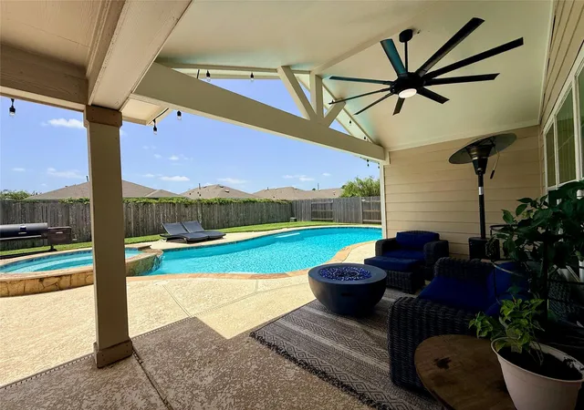 Photo 2 of Single family home for sale at 14935 Solvista Crk Ln, Cypress, TX 77429 | MLS# 82374190 | Listing updated on 2026-09-20