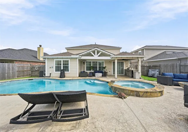 Photo 4 of Single family home for sale at 14935 Solvista Crk Ln, Cypress, TX 77429 | MLS# 82374190 | Listing updated on 2026-09-20