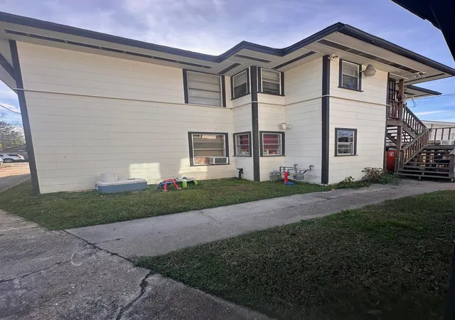 Photo 3 of Multi family home for sale at 5623 Barremore St #A B 1 2, Houston, TX 77023 | MLS# 51344578 | Listing updated on 2026-09-02