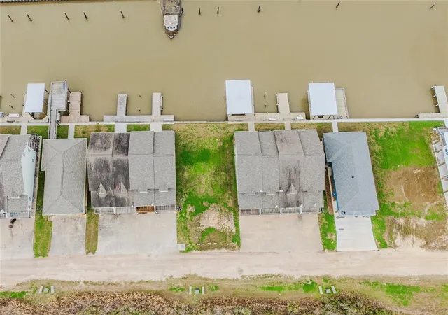 Photo 3 of Land for sale at 163 Boat Slip Rd, Matagorda, TX 77457 | MLS# 5233925 | Listing updated on 2026-06-29