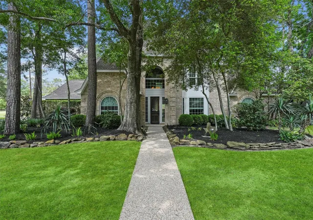 Homes for sale in Kingwood, TX | 2023 Forest Garden Dr, Kingwood, TX 77345 | MLS# 72220841