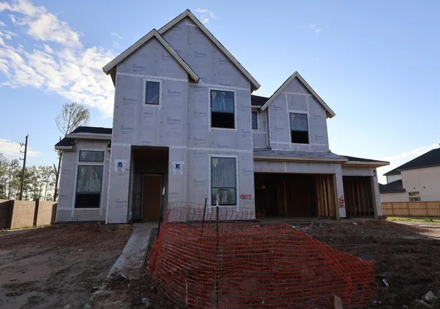 Photo 4 of Sale Pending at 28224 Park Springs Dr, Spring, TX 77386 | MLS# 59470884 | Listing updated on 2026-08-17