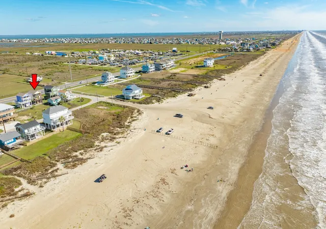 Photo 4 of Single family home for sale at 17405 Termini San Luis Pass Rd, Galveston, TX 77554 | MLS# 64406067 | Listing updated on 2026-08-29