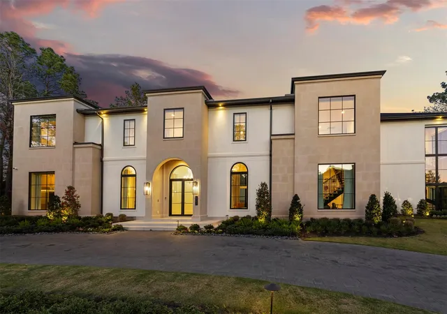 Photo 3 of Mansion for sale at 502 Grand Palisade Pl, Montgomery, TX 77316 | MLS# 81995424 | Listing updated on 2026-09-15