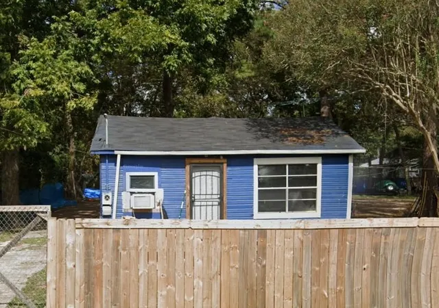 Photo 1 of Single family home for sale at 6907 Finch St, Houston, TX 77028 | MLS# 63326484 | Listing updated on 2026-02-08