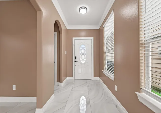 Photo 4 of Single family home for sale at 11021 Panther Ct, Houston, TX 77099 | MLS# 67736375 | Listing updated on 2026-02-21