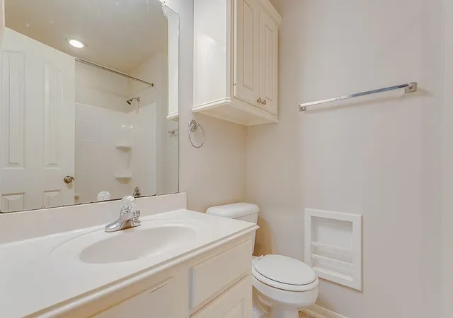 2nd image of 8051 Bay Br Dr, Spring, TX 77382