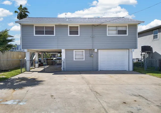 Photo 1 of Single family home for sale at 615 Warsaw St, Bayou Vista, TX 77563 | MLS# 5598473 | Listing updated on 2026-08-26