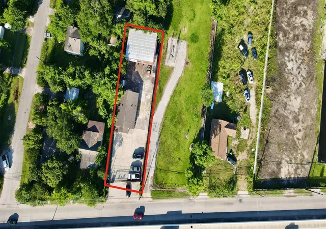 2nd image of 9944 E Hardy Rd, Houston, TX 77093 | MLS# 2793407