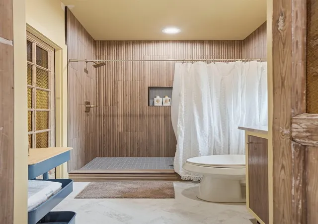 Photo 3 of Single family home for sale at 2622 Ave M 1/2, Galveston, TX 77550 | MLS# 51655388 | Listing updated on 2026-04-17