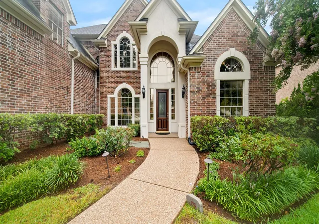 Photo 2 of Single family home for sale at 45 Sullivans Landing, Missouri City, TX 77459 | MLS# 49964874 | Listing updated on 2026-07-26