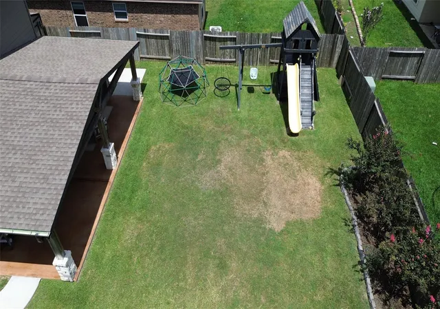 Photo 3 of Single family home for sale at 102 Indigo Brush Dr, La Marque, TX 77568 | MLS# 62781347 | Listing updated on 2026-09-08