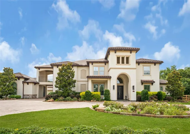 Photo 1 of Mansion for sale at 8527 Woods Holw Trl, Richmond, TX 77406 | MLS# 60554776 | Listing updated on 2026-09-04