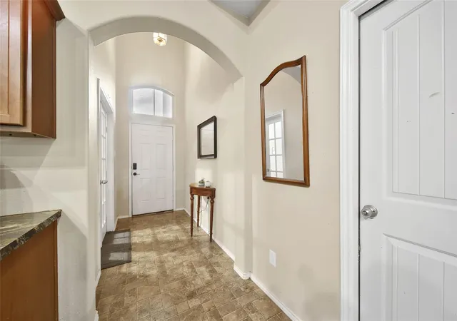 Photo 3 of Single family home for sale at 9978 Sterling Pl Dr, Conroe, TX 77303 | MLS# 60860603 | Listing updated on 2026-08-06