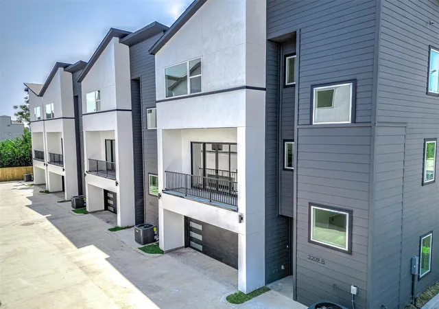1st image of 3209 St Emanuel St #B, Houston, TX 77004 | MLS# 65772007