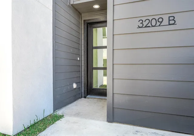 5th image of 3209 St Emanuel St #B, Houston, TX 77004 | MLS# 65772007