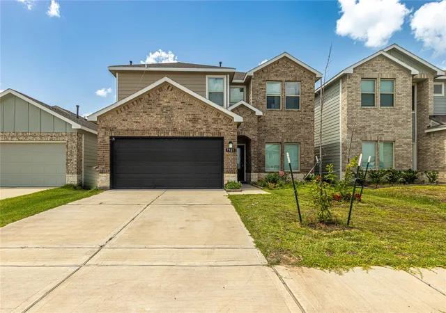 Photo 2 of Single family home for sale at 7923 Cypress Myrtle Dr, Cypress, TX 77433 | MLS# 87510598 | Listing updated on 2026-09-19