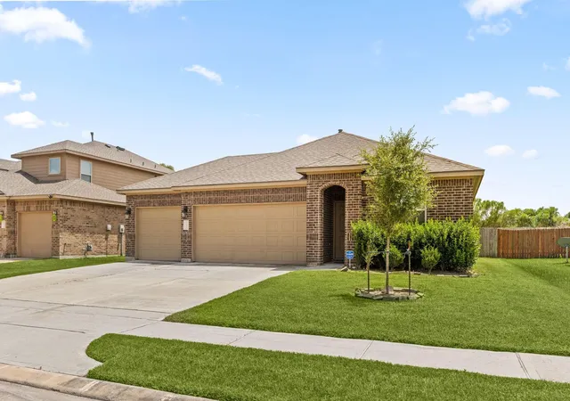 4th image of 7734 London Tower Ln, Houston, TX 77044 | MLS# 5686939