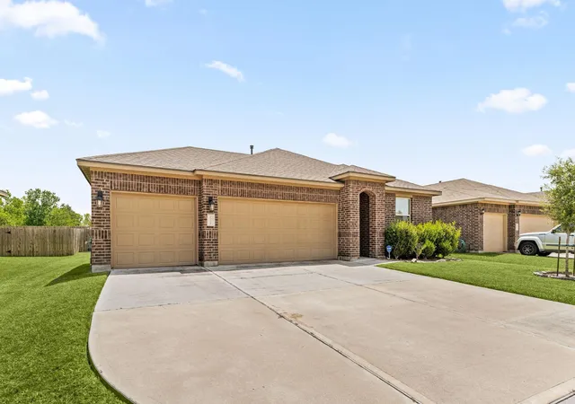 5th image of 7734 London Tower Ln, Houston, TX 77044 | MLS# 5686939