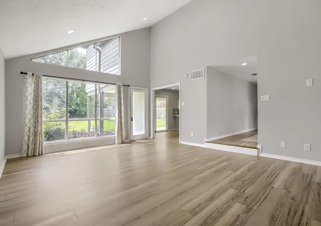 4th image of 16505 Cornwall St, Jersey Village, TX 77040 | MLS# 22292349