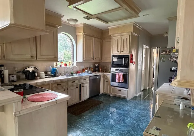 Photo 2 of Single family home for sale at 14727 N Eldridge Pkwy, Houston, TX 77070 | MLS# 76495411 | Listing updated on 2026-06-21
