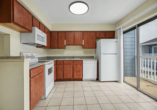 3rd image of 3506 Cvs Vw Blvd, Galveston, TX 77554