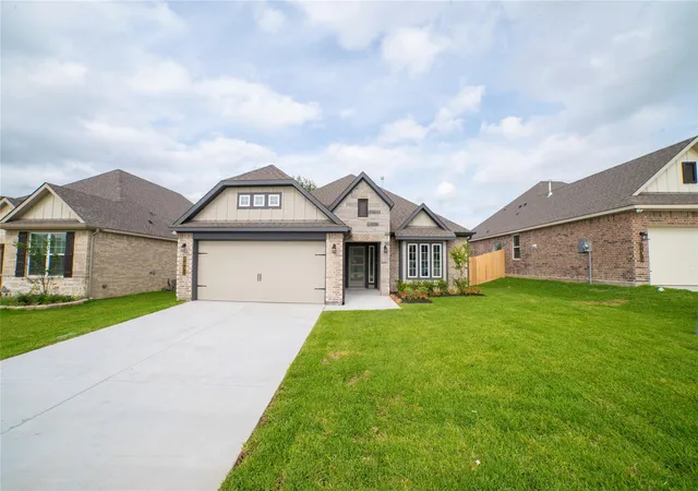 1st image of 2031 Winepress Rd, Brenham, TX 77833 | MLS# 35695238