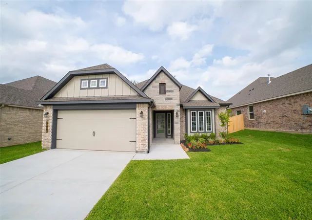 2nd image of 2031 Winepress Rd, Brenham, TX 77833 | MLS# 35695238