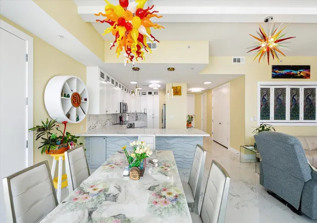 Listing Photo 5 - Condo for sale in building located at 500 Seawall Blvd, Galveston, TX 77550 - Unit #1014