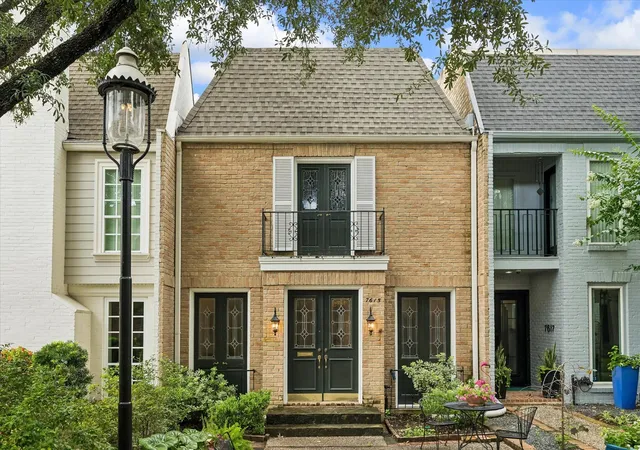 Photo 1 of Townhouse for sale at 7615 Del Monte Dr, Houston, TX 77063 | MLS# 85496622 | Listing updated on 2026-09-17