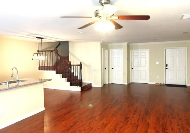 Photo 18 of Townhouse for sale at 6119 Shadow Isle Ln, Houston, TX 77084 | MLS# 6106290 | Listing updated on 2026-08-19