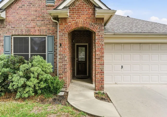 Photo 1 of Single family home for sale at 21822 Mt Hunt Dr, Spring, TX 77388 | MLS# 61254093 | Listing updated on 2026-09-12