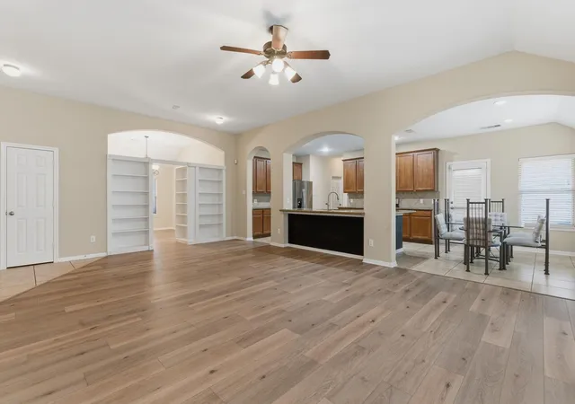 Photo 4 of Single family home for sale at 21822 Mt Hunt Dr, Spring, TX 77388 | MLS# 61254093 | Listing updated on 2026-09-12