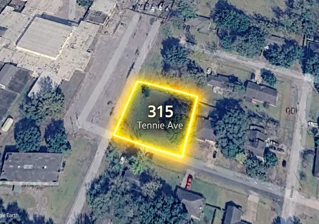 2nd image of 315 Tennie Ave, Wharton, TX 77488 | MLS# 92953538