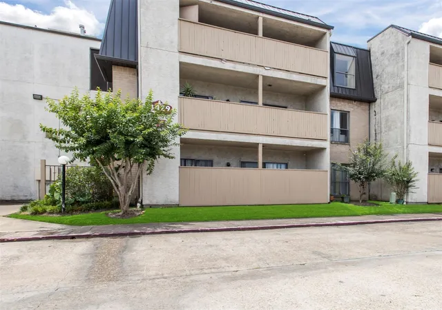 Photo 1 of Condo for sale at 8429 Hearth Dr #3, Houston, TX 77054 | MLS# 92525233 | Listing updated on 2026-08-17