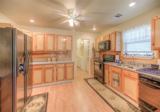 1st image of 445 Knollwood Crk, Onalaska, TX 77360 | MLS# 46600434