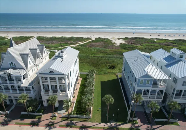 Photo 1 of Land for sale at 1553 Seaside Dr, Galveston, TX 77550 | MLS# 85873134 | Listing updated on 2026-08-01