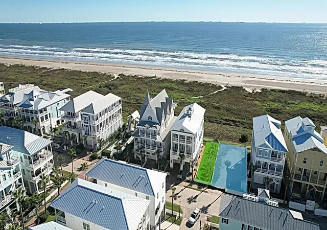 Photo 3 of Land for sale at 1553 Seaside Dr, Galveston, TX 77550 | MLS# 85873134 | Listing updated on 2026-08-01